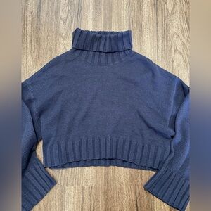 H&M cropped sweater